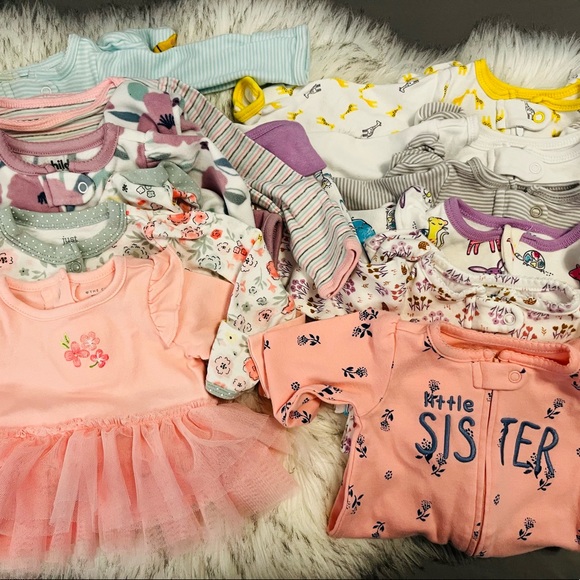 Baby Girl Clothes - Picture 1 of 6